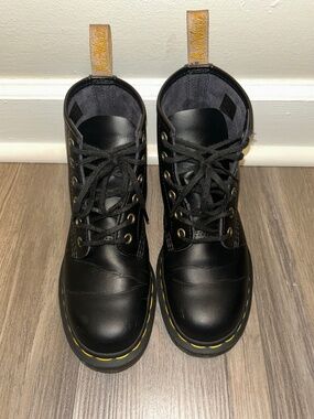 Doc Martens 101 Vegan Boots
